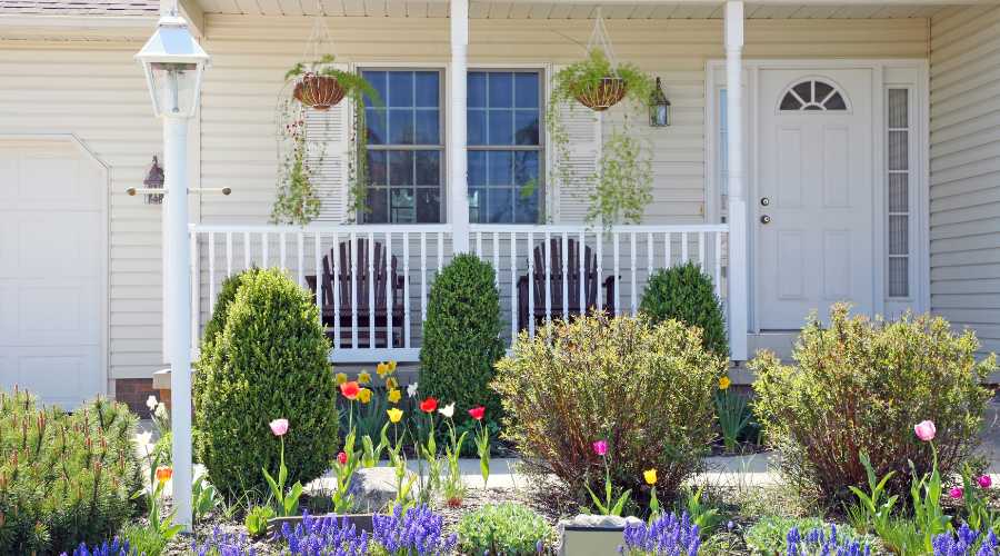 6 Ways to Prepare Your Home for Spring